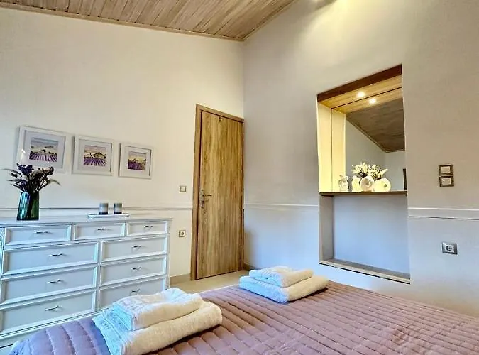 Casa Dei Spinoula Villa *